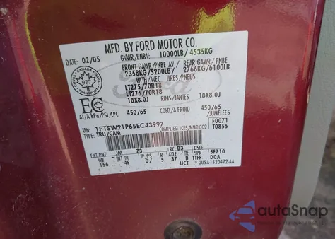 2005 Ford F-250 Lariat/Xl/Xlt z USA, uszkodzony, nr VIN 1FTSW21P65EC43997